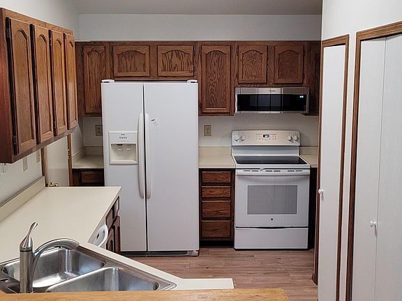 2nd image of 8321 Steadman Dr