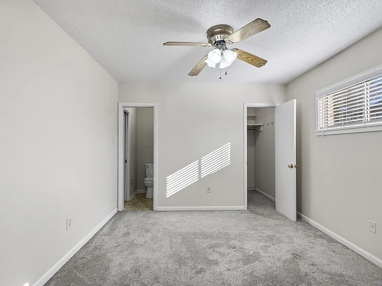901 Raguet St — Photo 10
