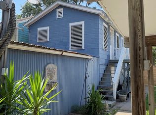 4705 Avenue P #1/2, Galveston, TX 77551