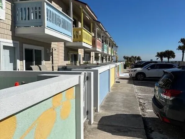 25 10th St, Atlantic Beach, FL 32233
