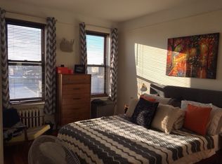 2563 42nd St APT 7, Astoria, NY 11103