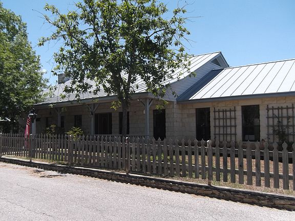2nd image of 226 State Highway 46 E