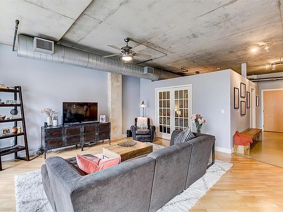 5th image of 1610 Little Raven St Unit 304