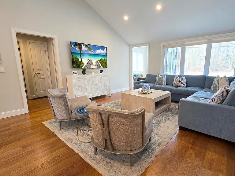 13 Beachland Ave — Photo 22