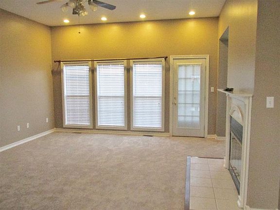 5th image of 107 Prewitt Dr