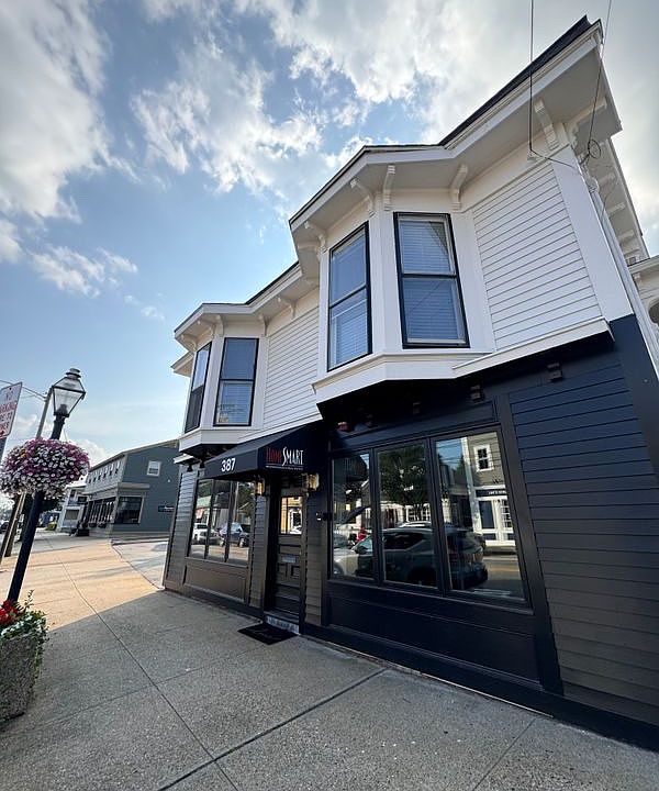 1st image of 387 Main St #A