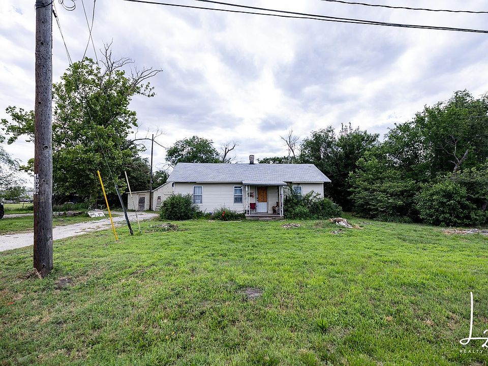 1st image of 1029 N Hendricks St