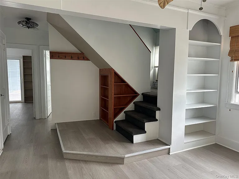 132 Coronado St — Photo 8