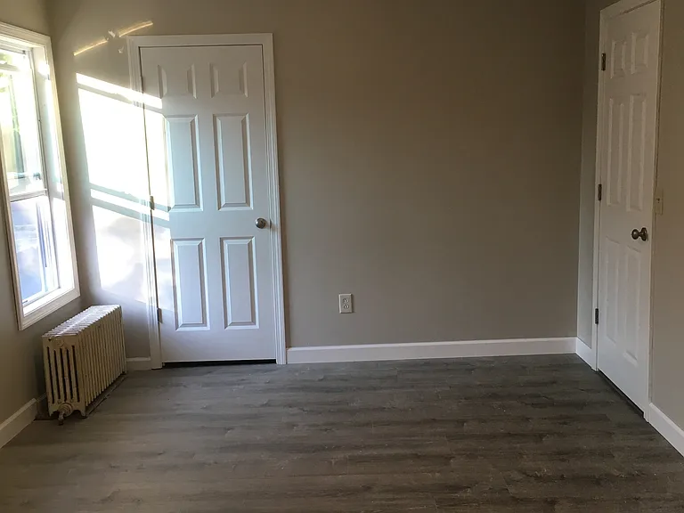 87 Main St #1 — Photo 9