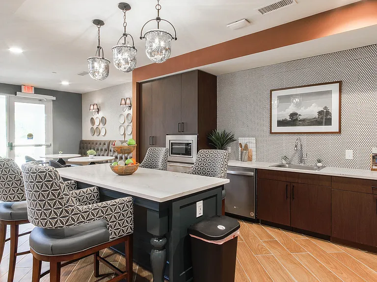 Haven at Congaree Pointe 55+ Apartments — Photo 12
