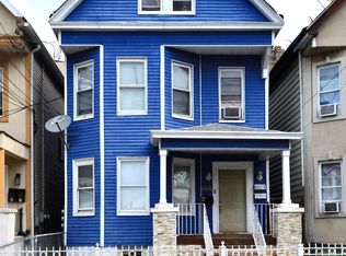 1059 Lafayette St, Elizabeth, NJ 07201