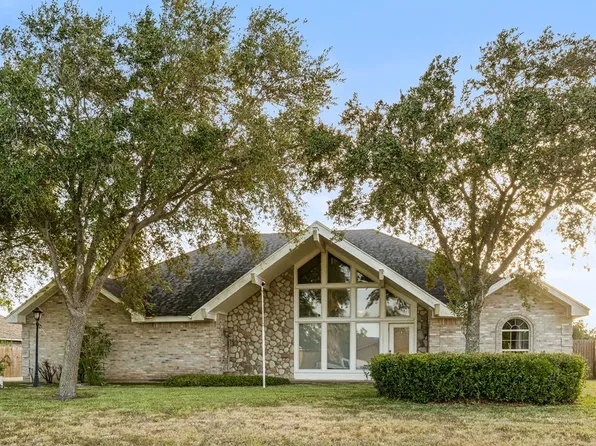 413 Ebony Ln, Laguna Vista, TX 78578