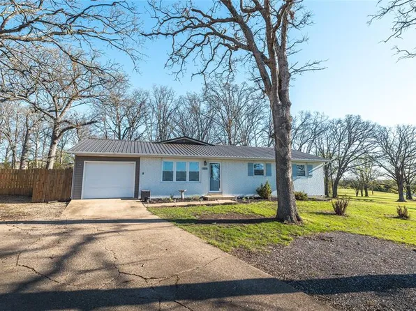 1877 Osage Dr, Rolla, MO 65401