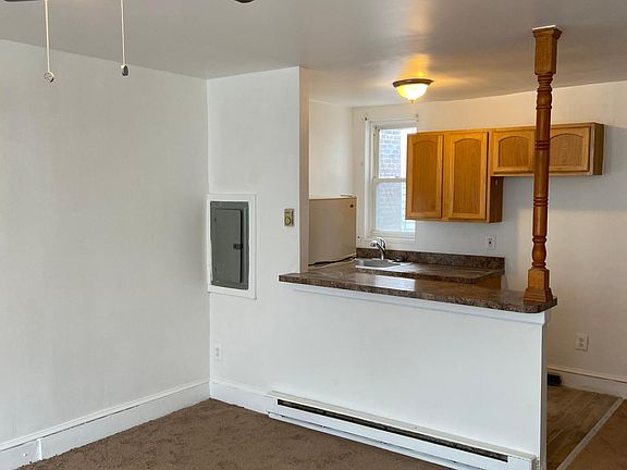 4th image of 6343 Germantown Ave #2