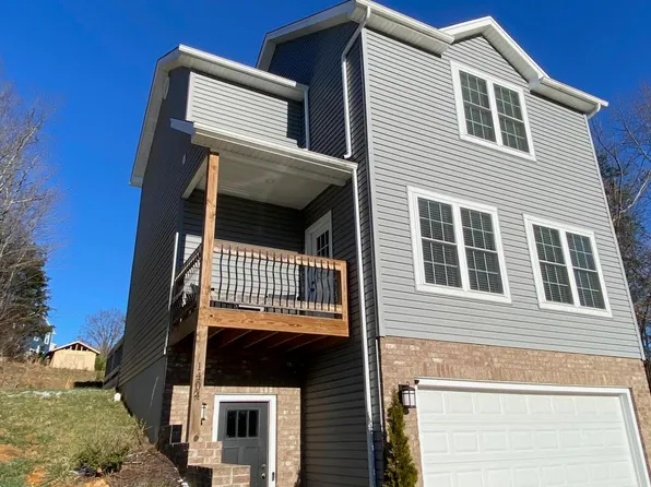 1404 Indian Ridge Rd, Johnson City, TN 37604