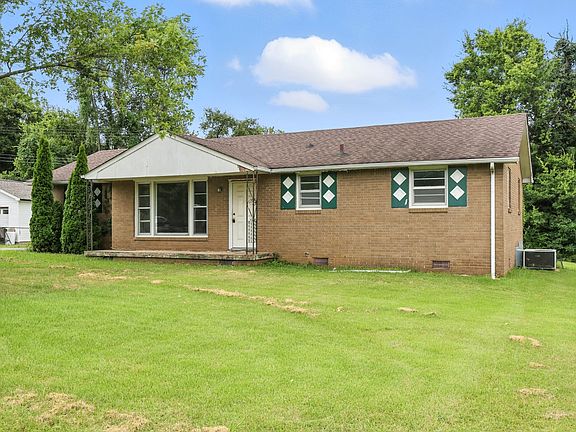 5th image of 304 Verdun Dr