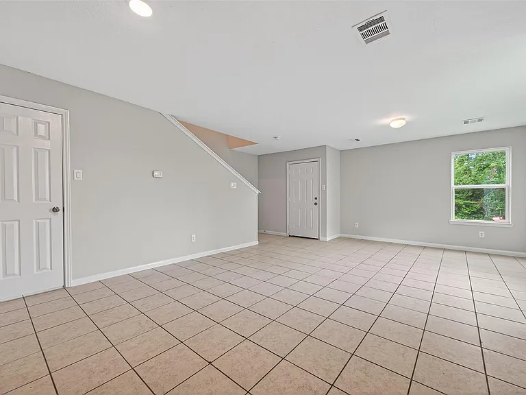 14774 Bowie Ln — Photo 19