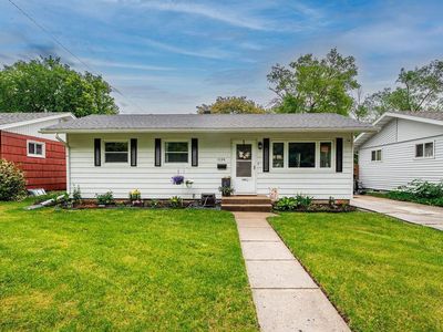 1124 15th St N, Moorhead, MN, 56560
