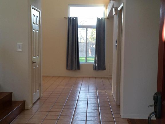 2nd image of 2625 Northbrook Dr