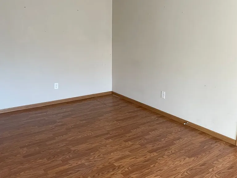 Hidden Brook Apartments — Photo 35