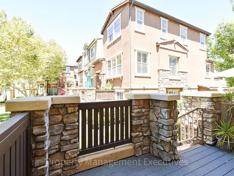 10160 Star Magnolia Ln — Photo 30