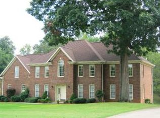 1033 Stagshaw Ln, Kingsport, TN 37660