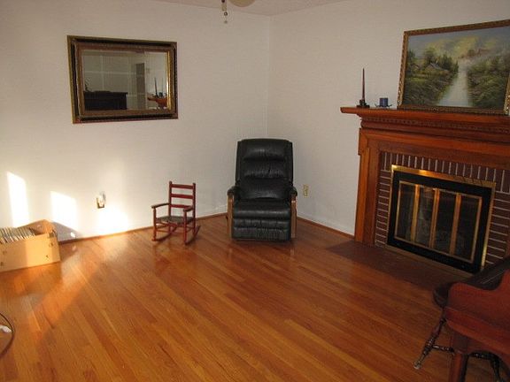 4th image of 514 S Woodberry Ave