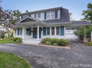 1739 Breton Rd SE, East Grand Rapids, MI