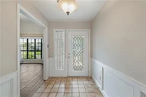 3 bed, 2.5 bath, 1906 sqft, $2,300 — Photo 4