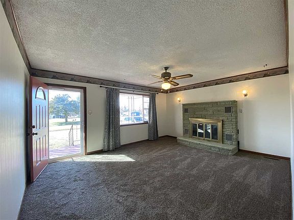 5th image of 906 Grant St