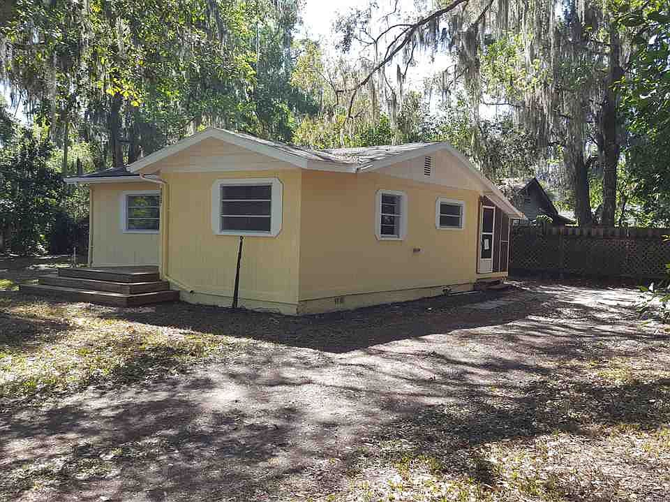 1st image of 7207 SE 2nd Ave