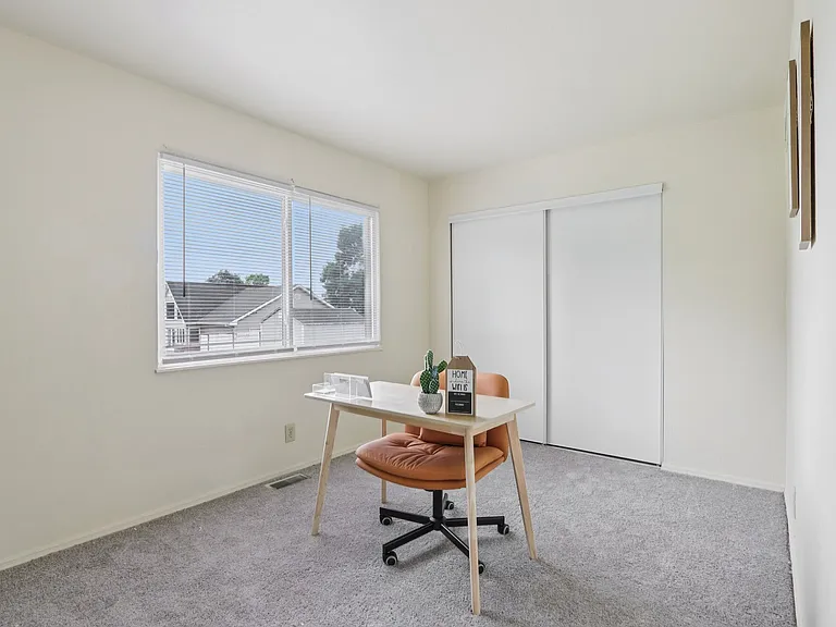 Parkview Townhomes — Photo 9