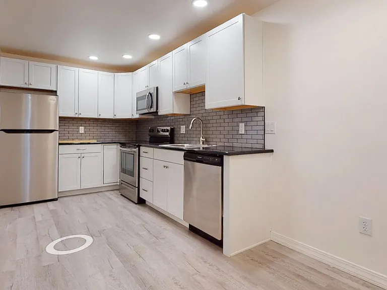 University Park Apartments — Photo 102