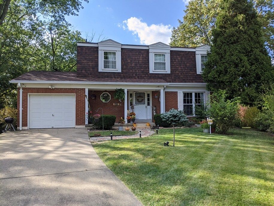 1st image of 2916 University Dr