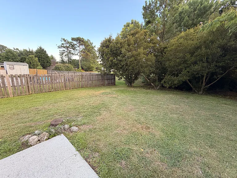 2311 Sapling Cir — Photo 19