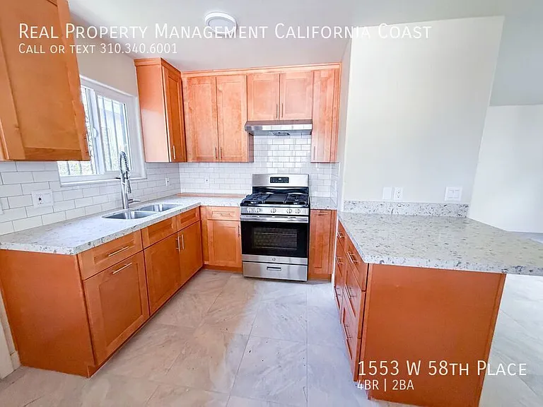 1553 W 58th Pl — Photo 3