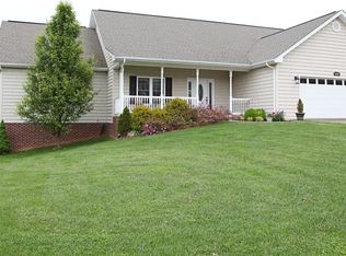 1233 Glen Abbey Way, Gray, TN 37615