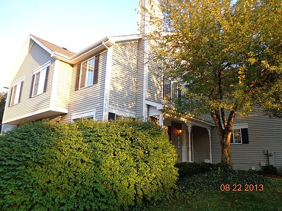 2nd image of 413 Lowell Dr