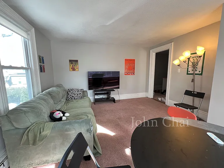 21 Mansfield St #2 — Photo 9