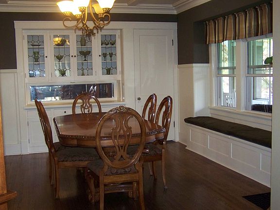 13' x 14' Formal Dining