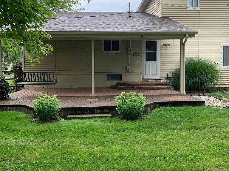 377 Heil Dr — Photo 17