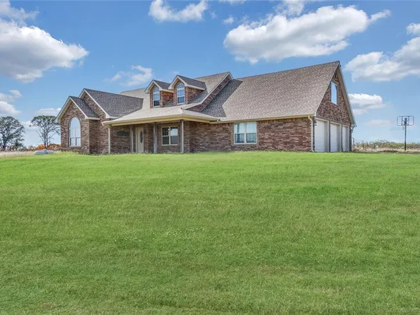 2241 SW Post Oak Rd, Cache, OK 73527