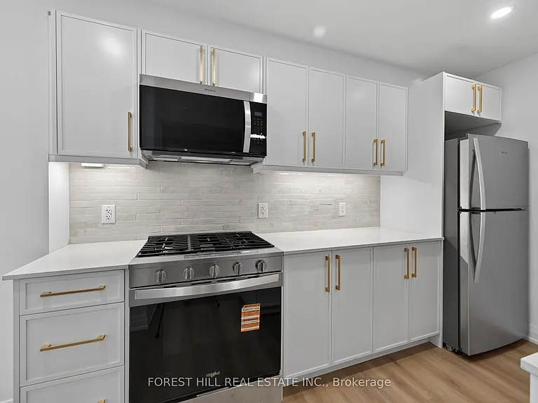 221 Churchill Ave #R — Photo 9