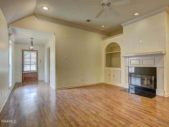 3rd image of 508 Lodge Dr