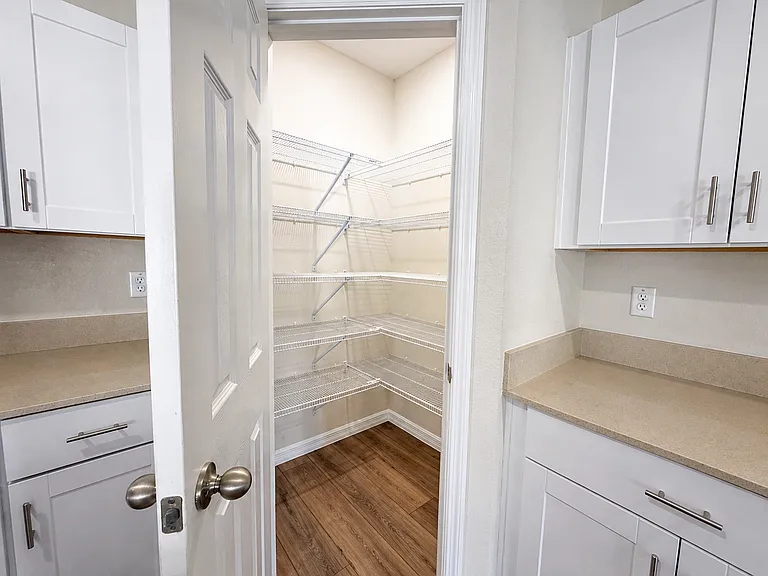 1305 Current Pl — Photo 13