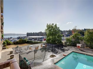 Park Shore Villa, Seattle, WA 98118