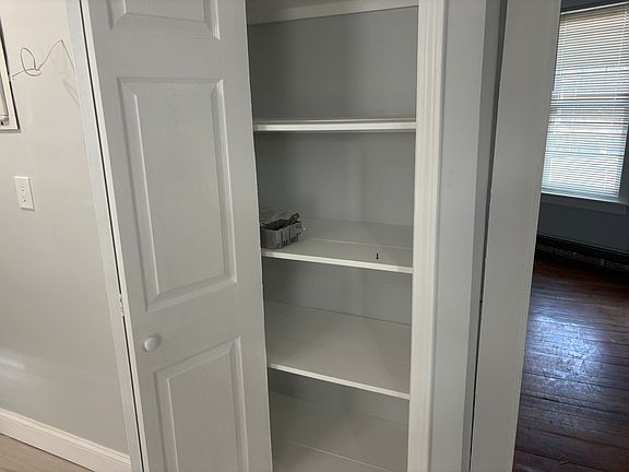 4th image of 102-104 Robey St #2