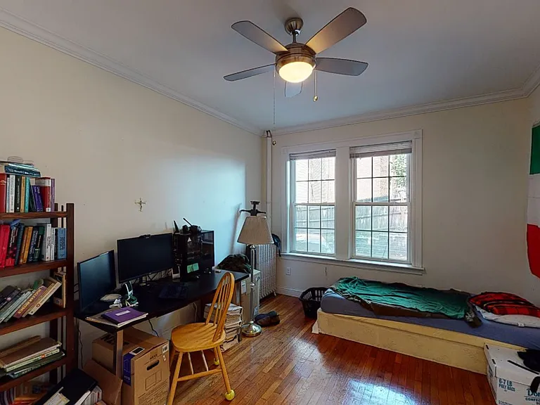 15 Glenville Ave #5 — Photo 10