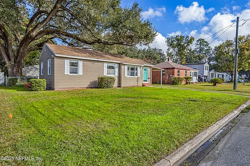 3339 Sylvia St Photo 1