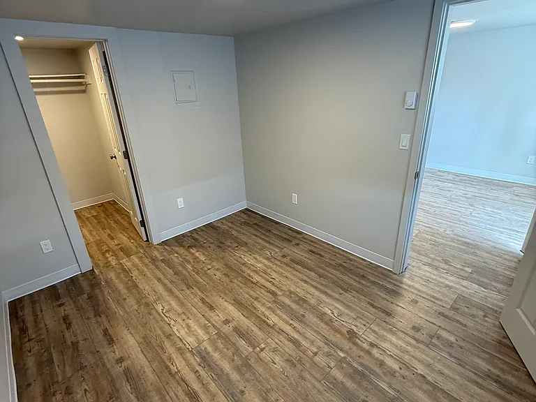404 W University Way #11 — Photo 7